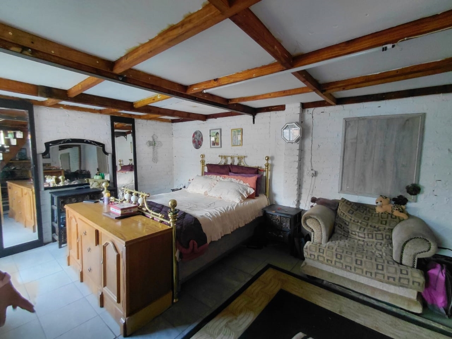 5 Bedroom Property for Sale in Elandsrand North West